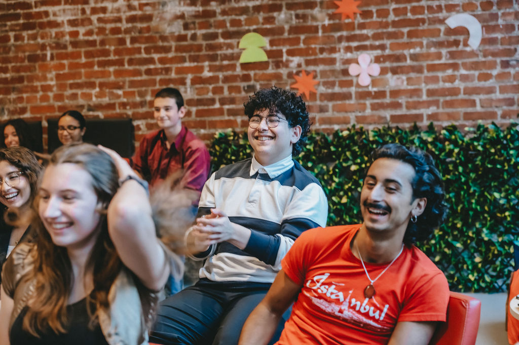 Personnes participant à Campus 48, un camp entrepreneurial 2025